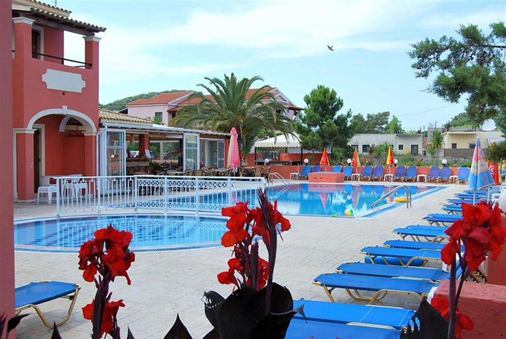 Louisa Hotel 3*